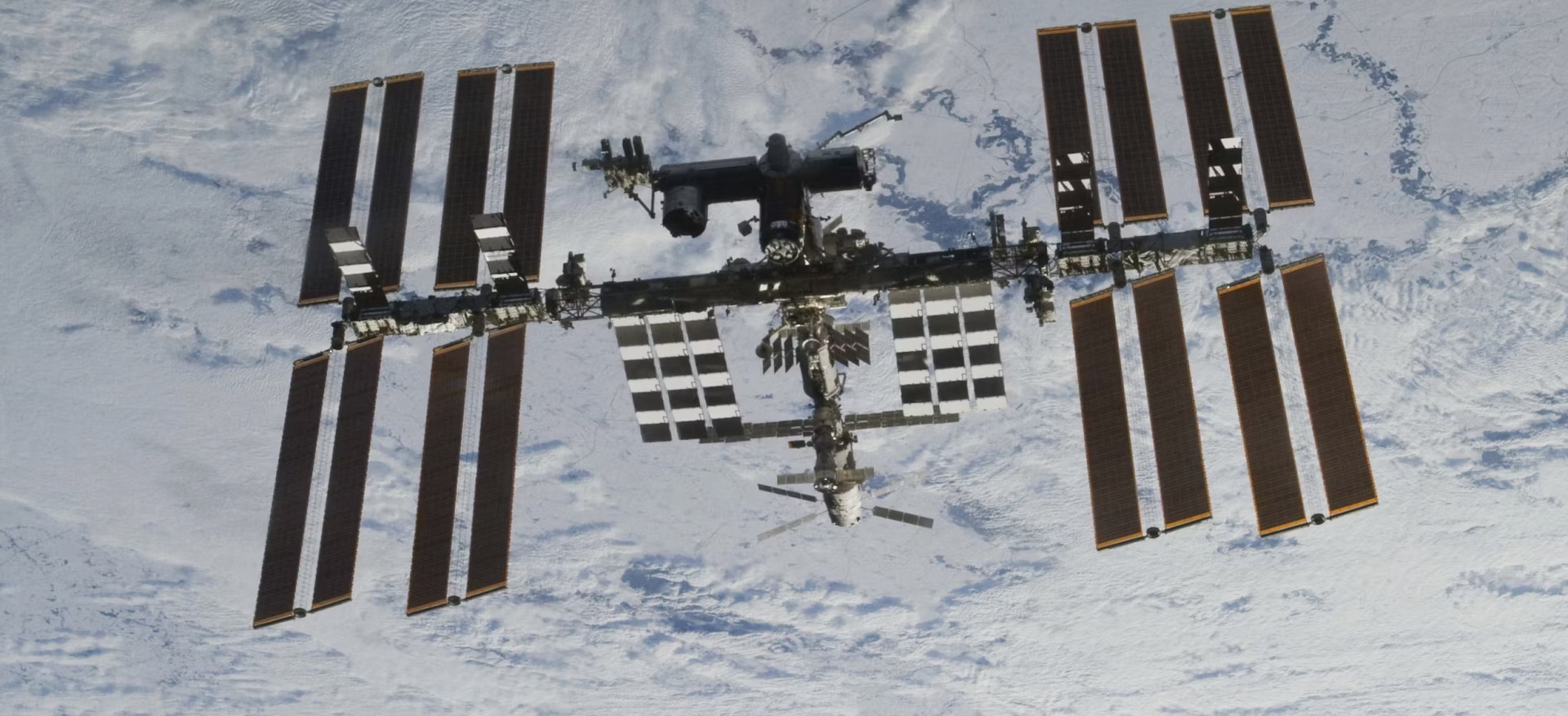 Approaching the age of commercial space stations