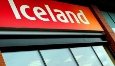 Iceland: Thief stole bottles of alcohol from Whitehaven store