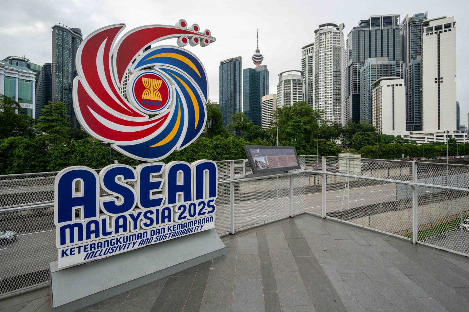 Syed Ata Hasnain | Asean And The Indo-Pacific: Geopolitical ‘Middle Earth’