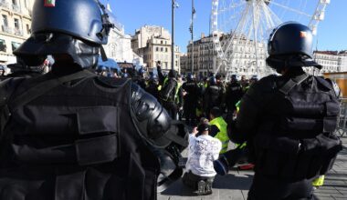 A Marseille, rebondissement avec la mise en examen de six policiers dans l’affaire d’une passante tabassée pendant le mouvement des « gilets jaunes »