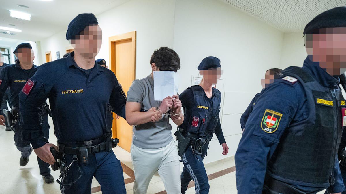 Lehrerin missbraucht und erpresst – Sechs Teenager verurteilt