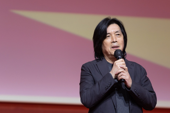 Director Lee Chang-dong speaks at the Jeonju International Film Festival in 2022. [JIFF]