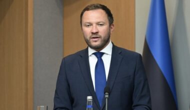 Estonian FM hails Azerbaijan