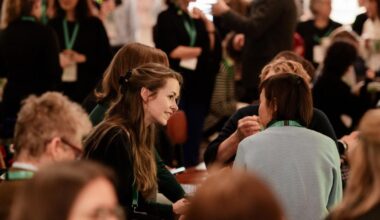 Oxford entrepreneur urges firms to hire refugee tech talent