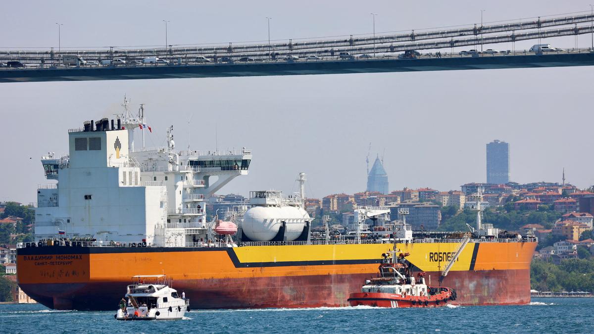 India’s September crude oil imports underscore centrality of Russia, Middle East