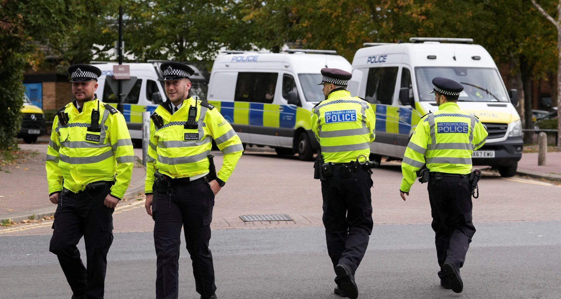 UK police probe suspected arson attack on mosque as ‘hate crime’ | Islamophobia News