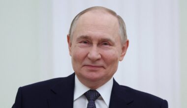 Putin’s Favorite Analysts Promote ‘Dr Chaos’