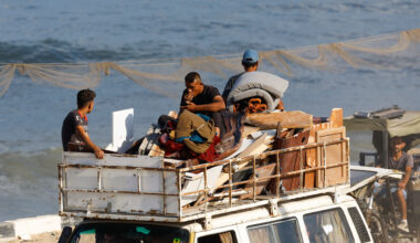 cover Israel ramps up Gaza City offensive as Hamas weighs Trump plan