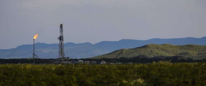 Oil rig