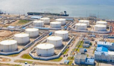 Oil storage