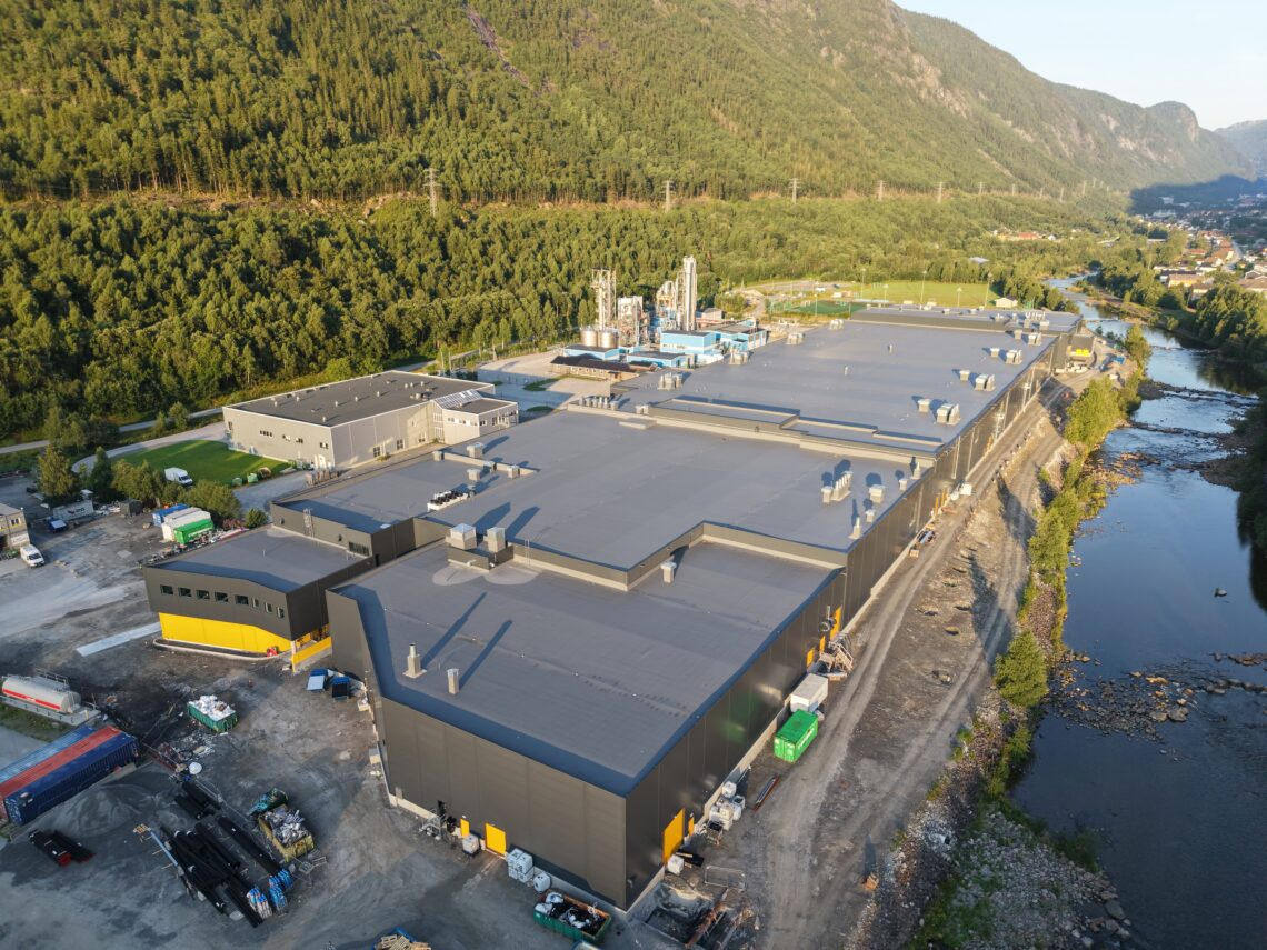 Norway’s Hima Seafood opens $250 million land-based farm in Rjukan