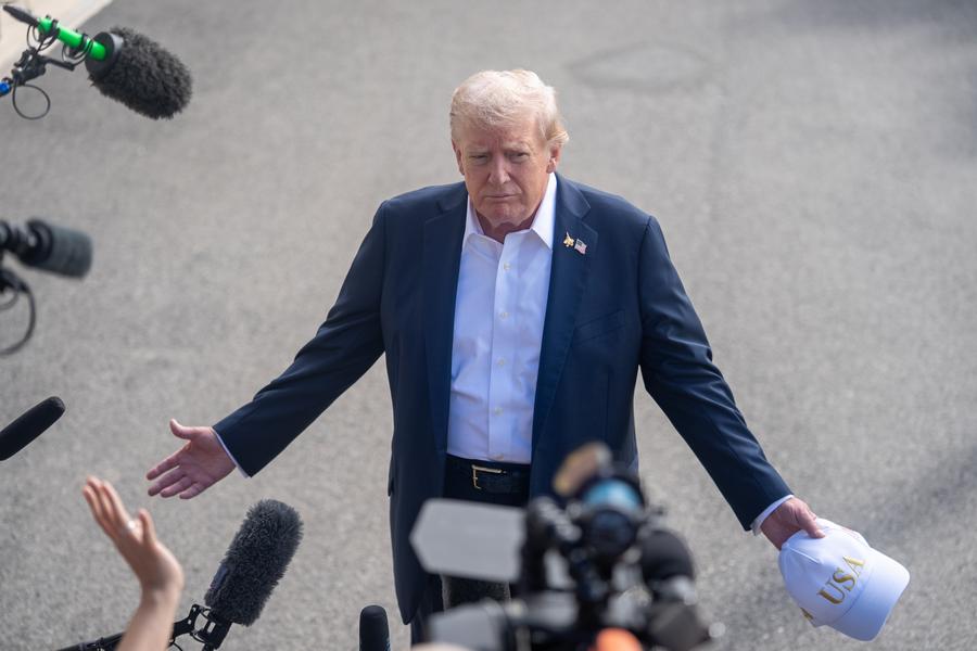 Trump administration prepares for mass firing of federal workers amid gov't shutdown-Xinhua