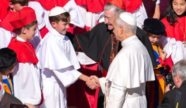 Jesus Wants to Be Close, Rekindle Hope, on Life's Journey, Pope Says