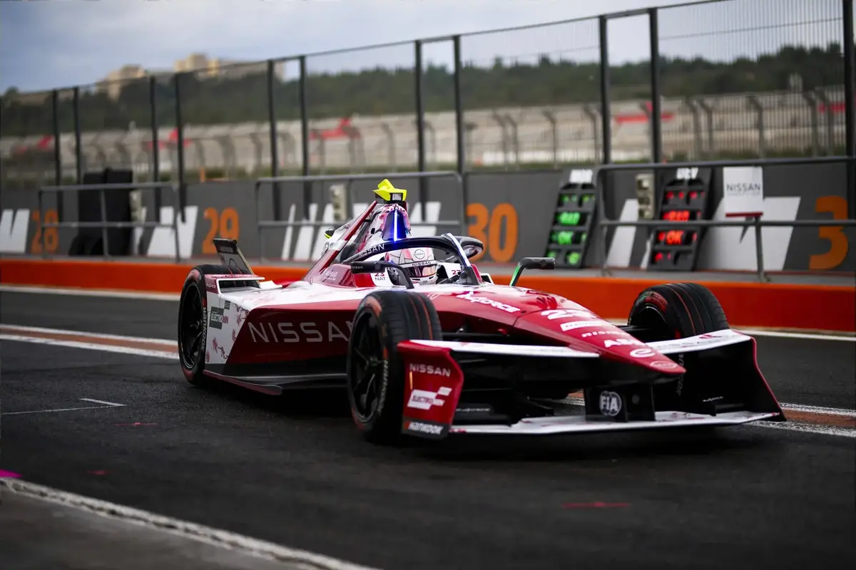 Norman Nato pulvérise des records et domine les essais pré-saison de la Formula E avec une vitesse époustouflante !