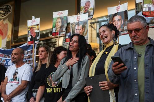 Einav Zangauker, dont le fils Matan Zangauker est retenu en otage depuis le 7 octobre 2023. Ici à Tel-Aviv, en Israël, le 11 octobre 2025.