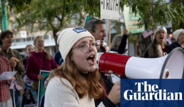 Judge dismisses suit by young climate activists against Trump’s pro-fossil fuel policies | US news