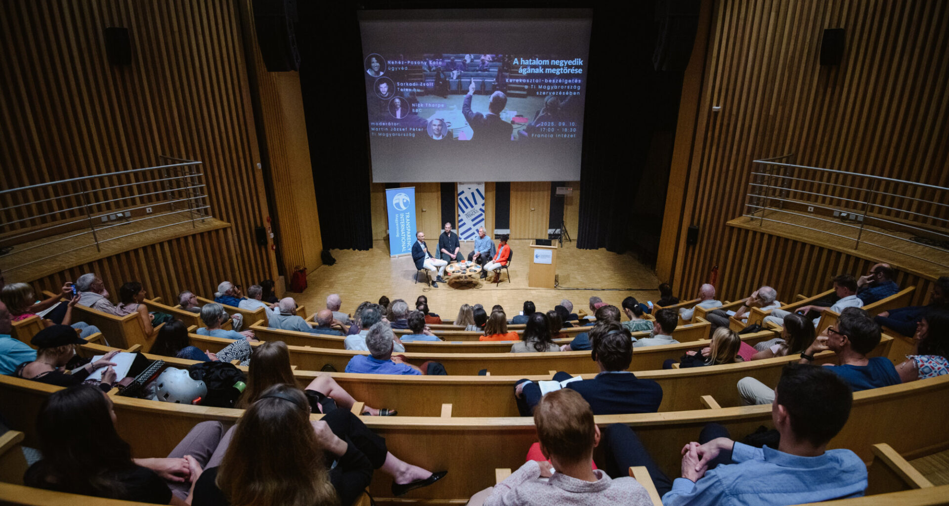 Milyen veszélyek leselkednek a független sajtó maradékára? Legújabb kiadványunkból kiderül! 