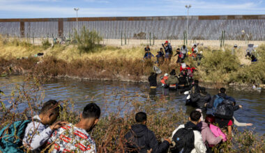 Supreme Court allows Trump to revoke protected immigration status for thousands of Venezuelans