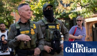 Body slamming, teargas and pepper balls: viral videos show Ice using extreme force in Chicago | Ice (US Immigration and Customs Enforcement)