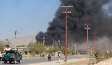 Талибаните твърдят, че са превзели няколко аванпостове на пакистанската армия