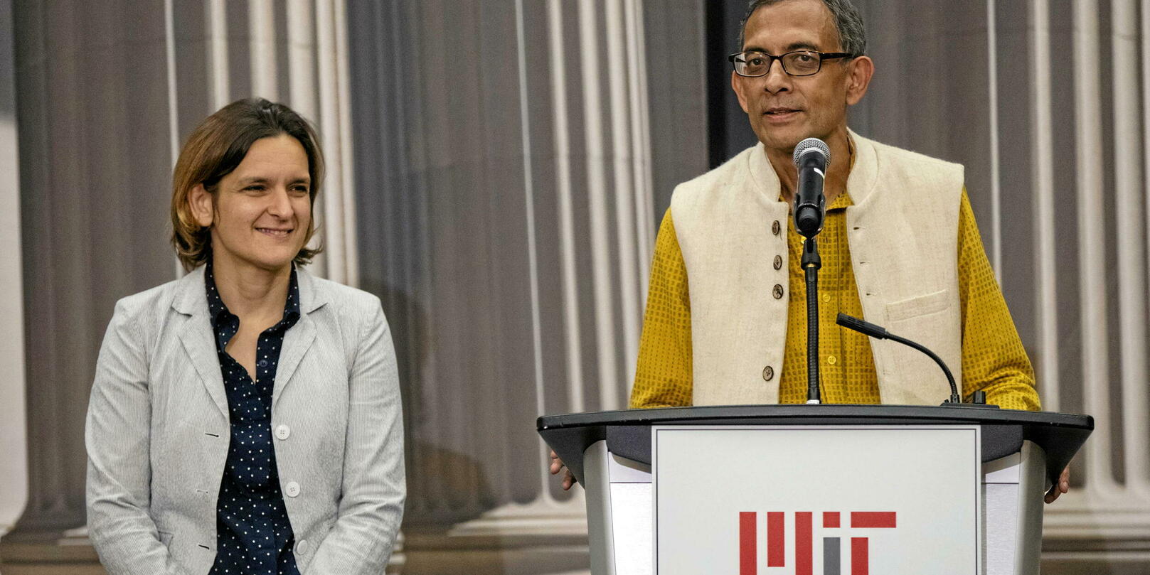 Esther Duflo s’éloigne des États-Unis sous Trump