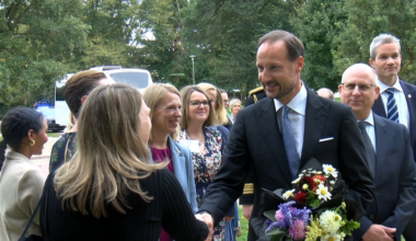 Crown prince of Norway visits Decorah