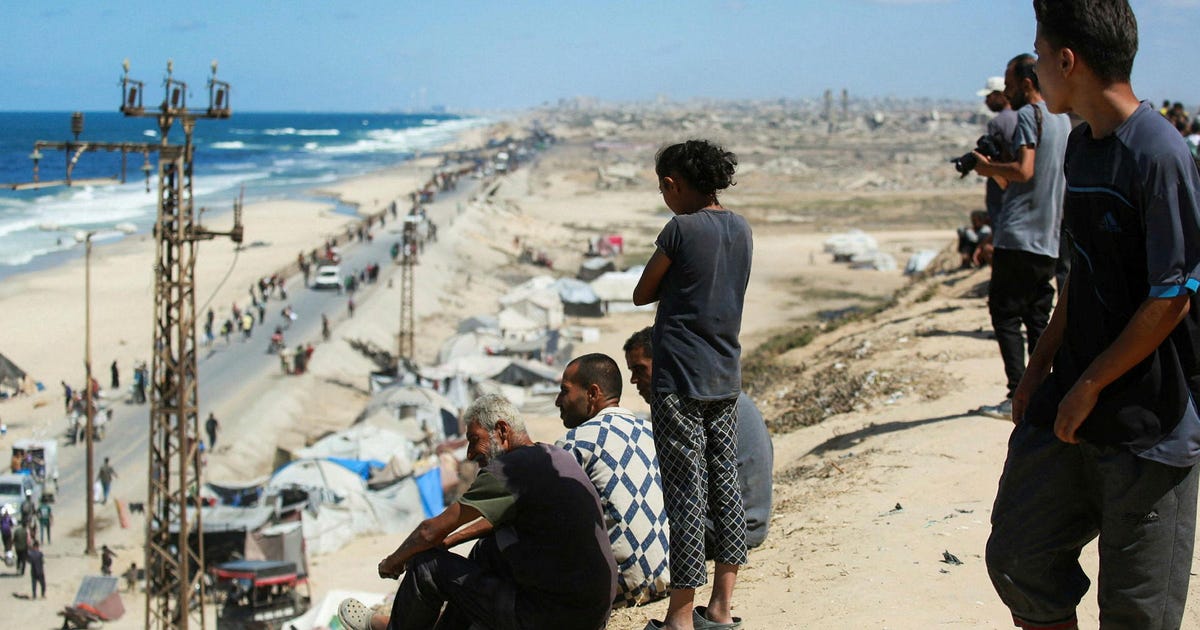Israel Tightens Its Tactical Stranglehold on Gaza City, Ignoring the Palestinian Civilians in the Crossfire