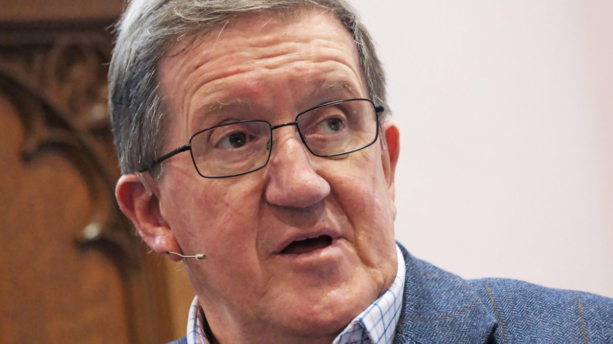 Britons should stock up ready for war, says ex-Nato chief