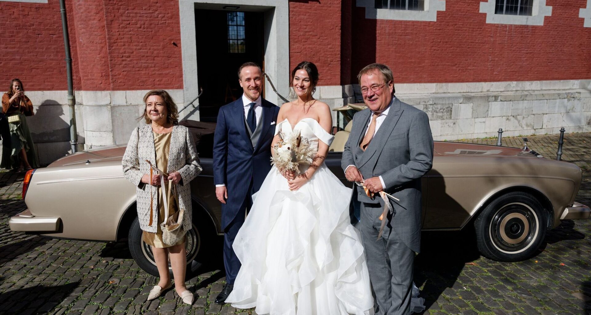 Influencer und Politiker-Sohn Joe Laschet hat geheiratet - Nachrichten aus Deutschland