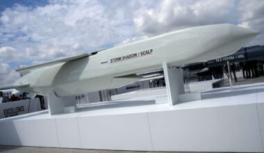 Atomare Abschreckung: Ukraine-Krieg zwingt Frankreich zu nuklearer Raketenverstärkung