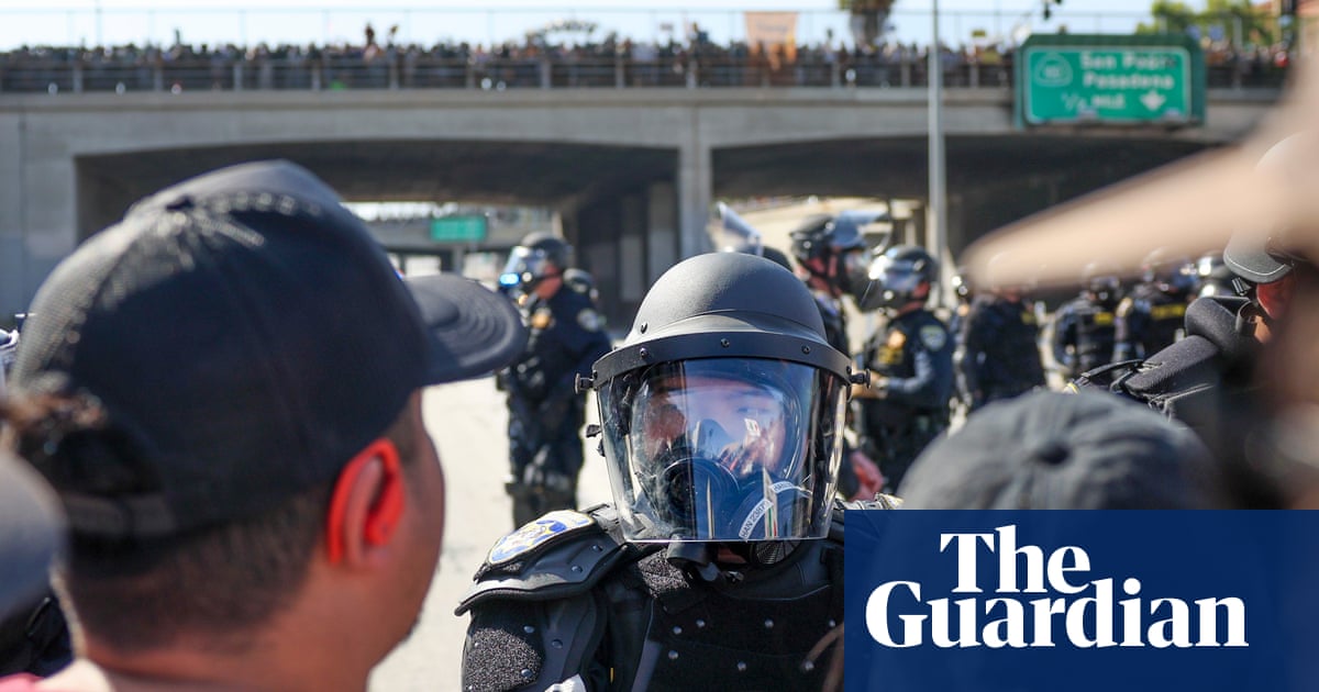 LA police fired more than a thousand projectiles at protesters in a single day | Los Angeles