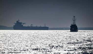 Französische Soldaten entern russischen Öltanker