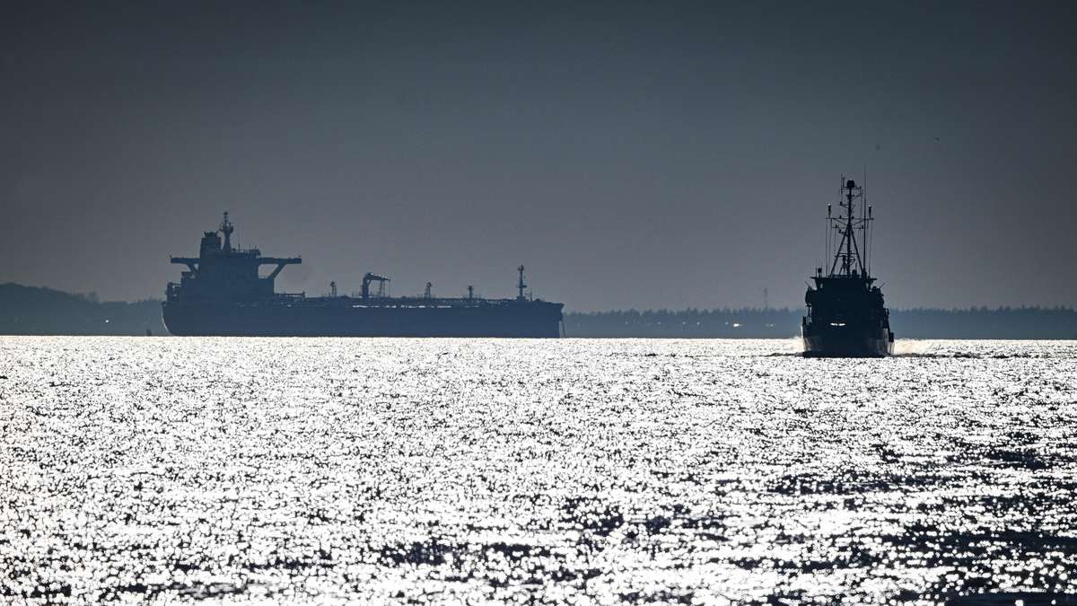 Französische Soldaten entern russischen Öltanker