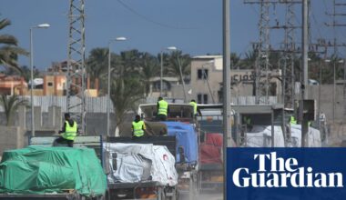 Gaza aid still critically scarce, say agencies, as Israel delays convoys | Gaza