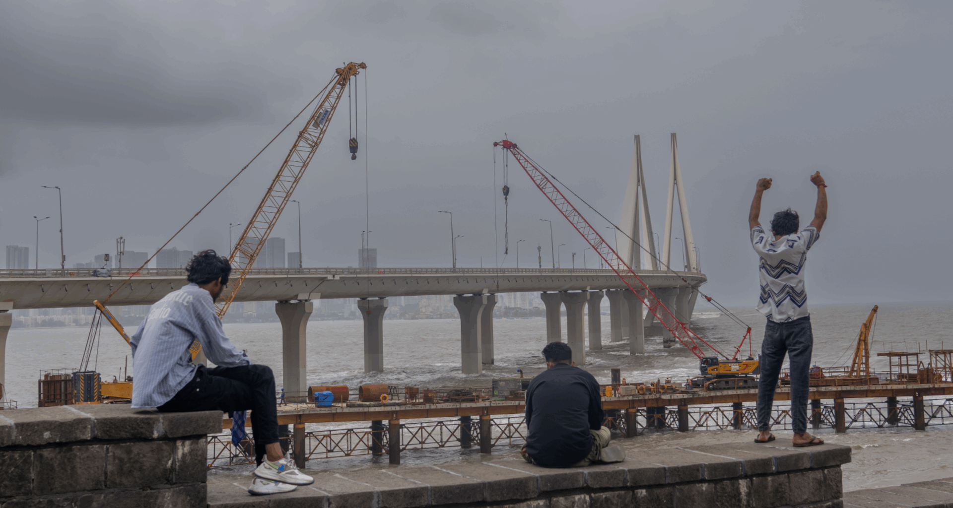 2 Iranian fishermen released after 19 months in Indian custody