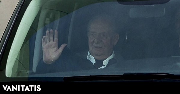 En fotos | La visita exprés del rey Juan Carlos I a España en mitad de la polémica por su nuevo libro de memorias