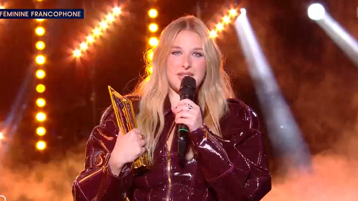 Helena sacrée artiste féminine francophone au NRJ Music Awards 2025.
