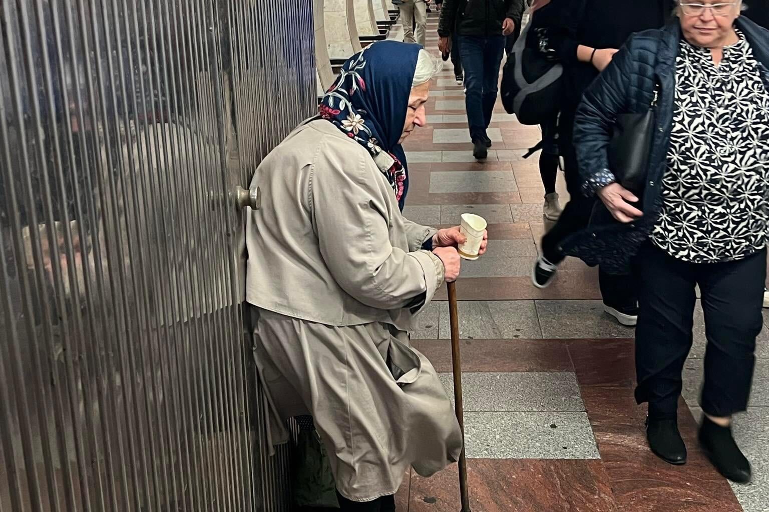 Z kategorie: otravné žebrácké gangy; také už si pamatuje tváře některých aktérů?