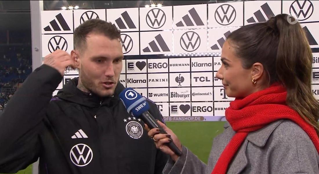 Lea Wagner interviewte David Raum nach dem Spiel.