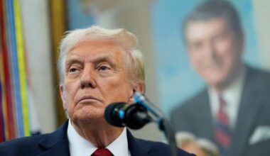 Everybody in Washington hates a shutdown. Until you're pushing for one