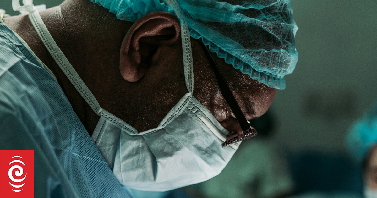 Health NZ has started making backdated holiday payments to ex-staff