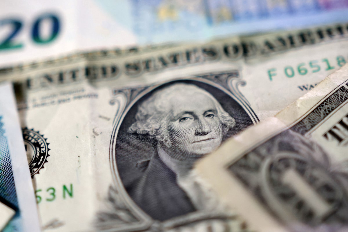 The U.S. dollar is getting a bit green around the gills