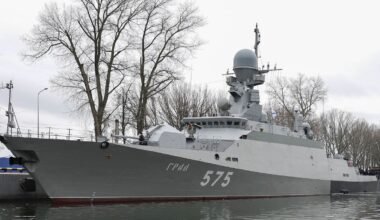 Guerre en Ukraine : « l’un des navires les plus modernes de Russie », Kiev frappe le bateau « Grad » porteur de missiles Kalibr