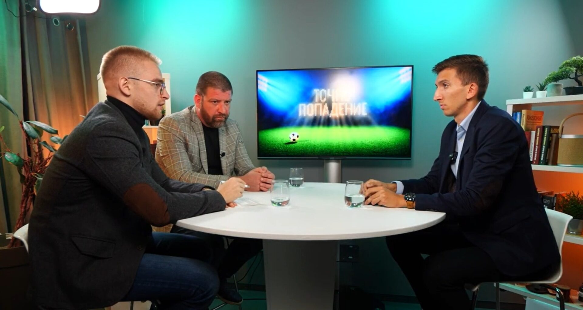 Снимката, която раздели България, и скандалът “Вуцов” | Точно попадение (ВИДЕО)