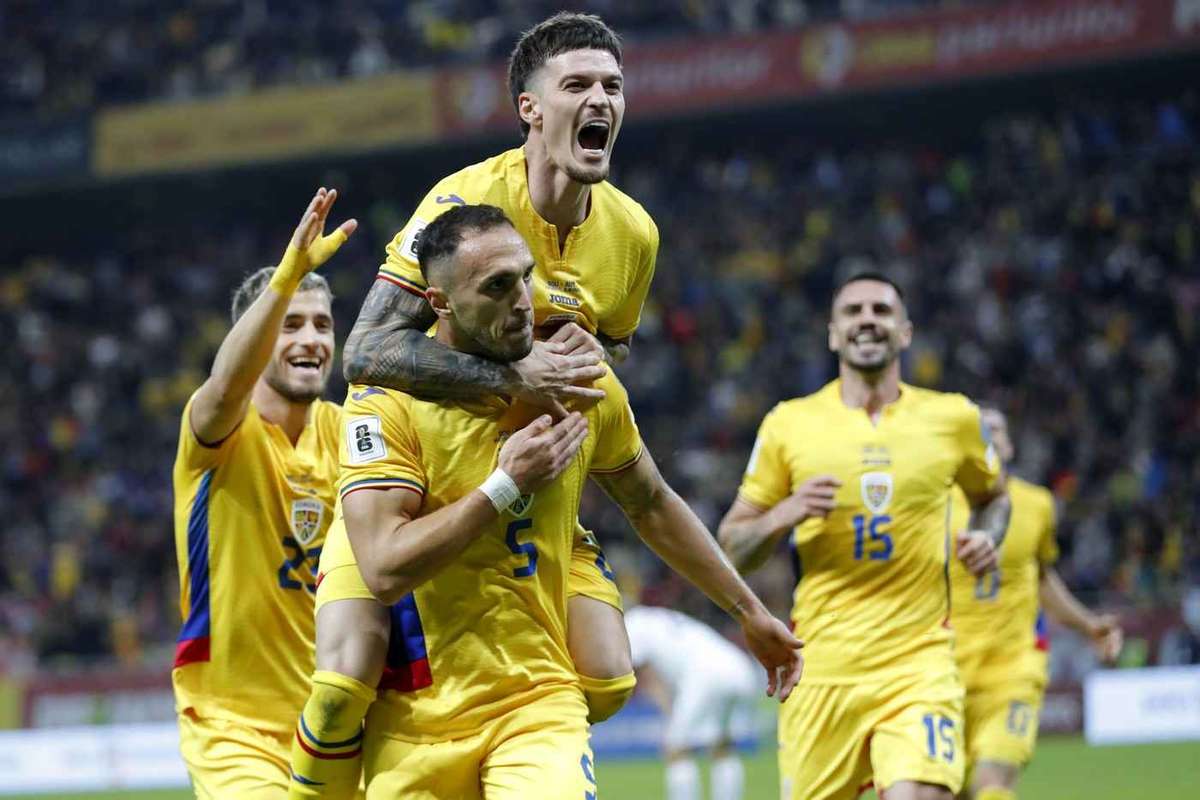 Romania score last-gasp winner against Austria to keep World Cup hopes alive