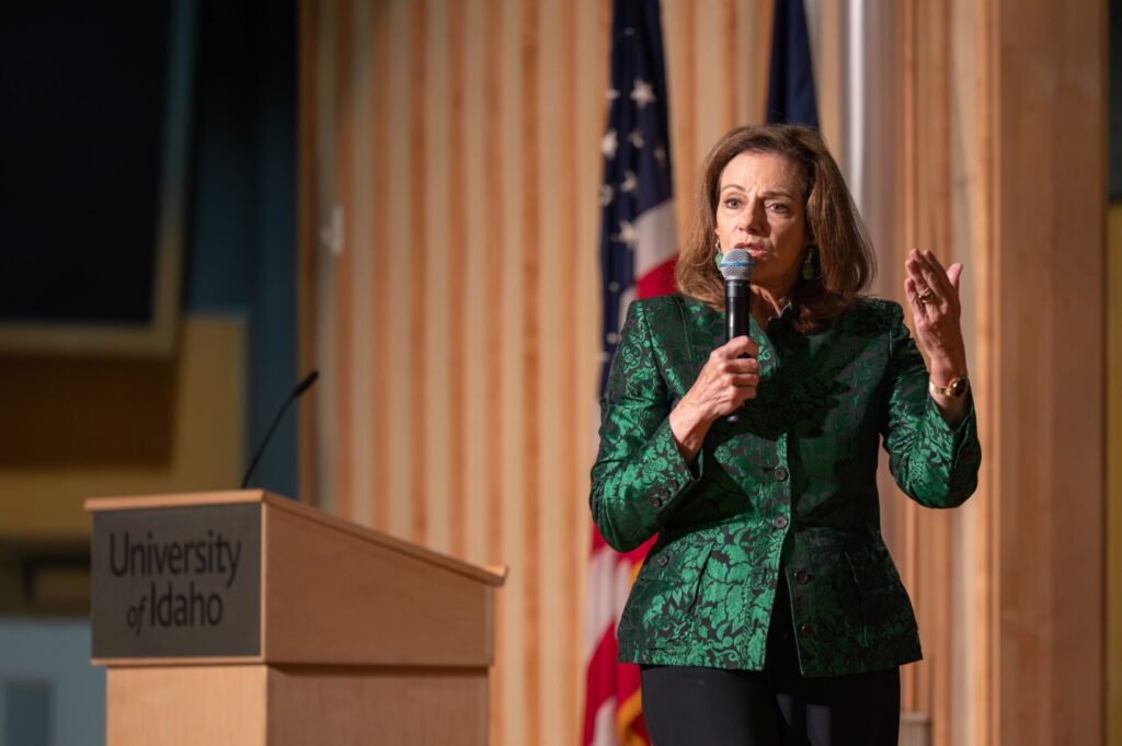 Keynote speaker warns of a new tech “Cold War”   – The Argonaut