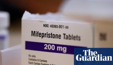 Anti-abortion groups furious as FDA approves generic abortion pill
