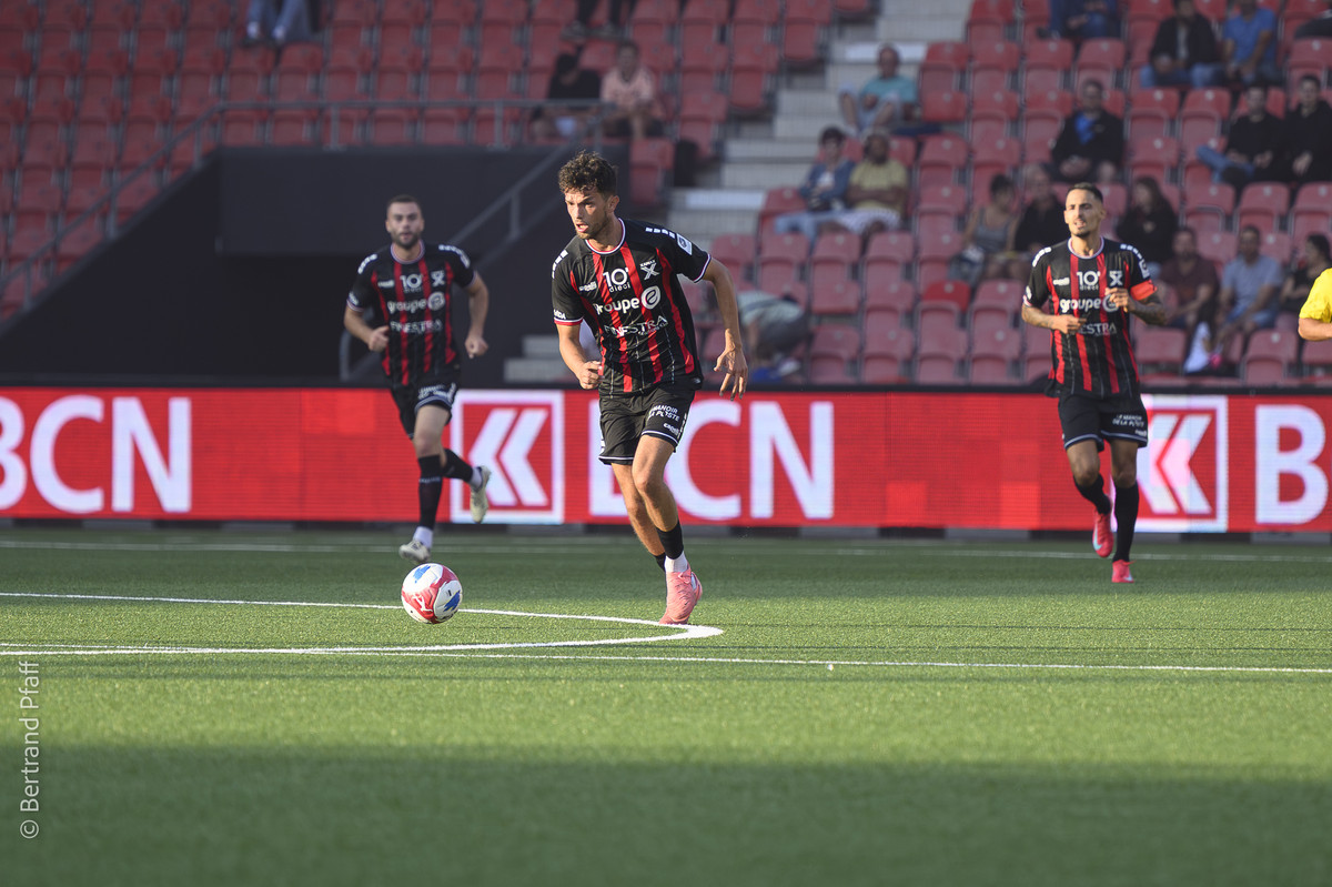 Neuchâtel Xamax s'impose contre Rapperswil et remercie Demhasaj