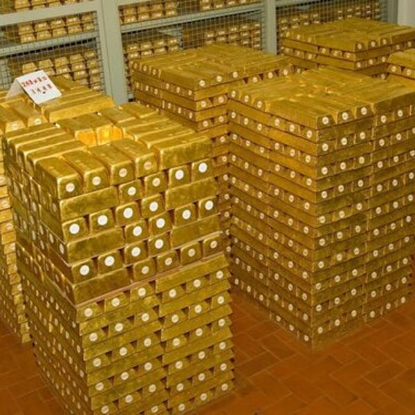 Italy's tenacious stance on gold pays off as prices soar