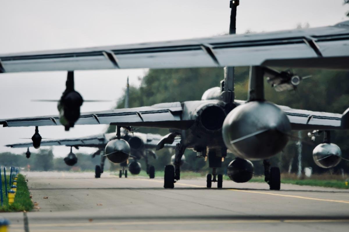 Atomvåpen, Steadfast Noon | Nato øvde på «atomkrig»: Sverre Lodgaard mener dette går i gal retning